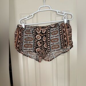 Billabong Tribal Print Rayon Shorts – Boho Surf Style